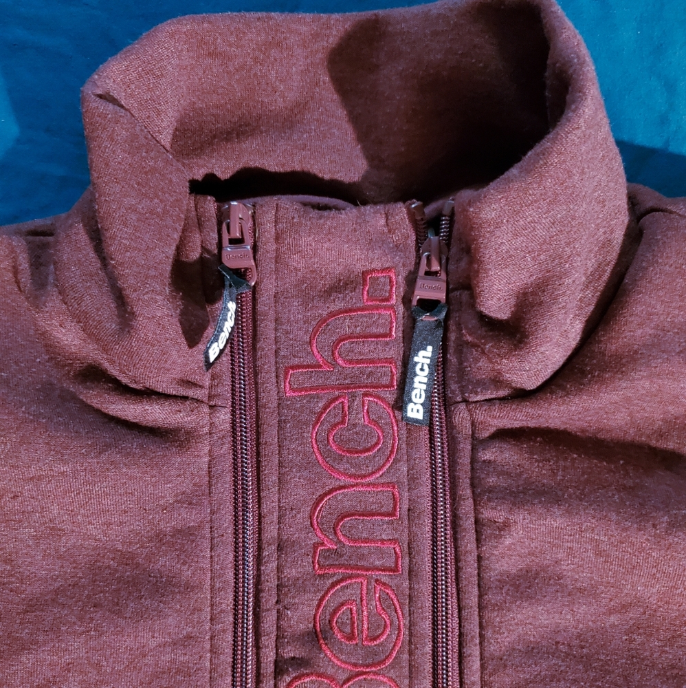 Bench Dual Zipper Sweatshirt with Thumb Holes